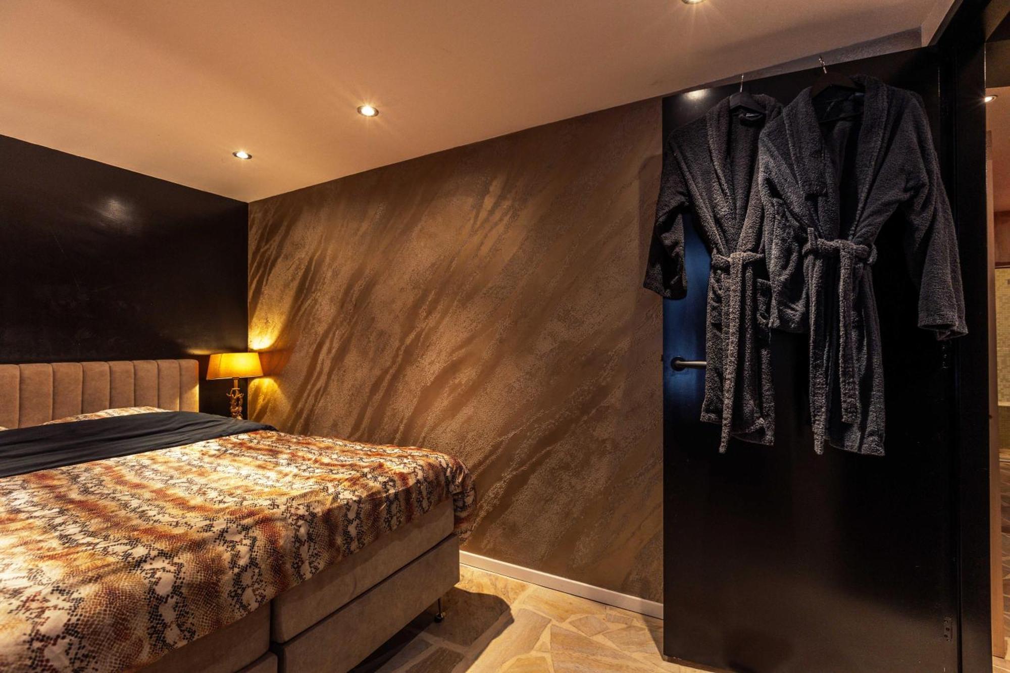 B&B Spa Goud Тилбург Екстериор снимка